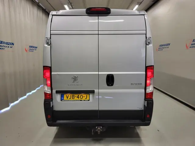 Peugeot Boxer 2.2BlueHDi L2/H2 Euro 6! 2021 Diesel 16