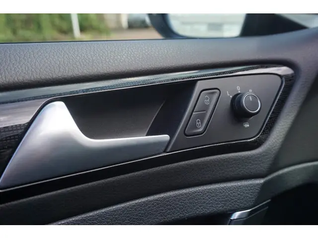 Volkswagen Golf 1.0 TSI Highline 2018 Benzine 6