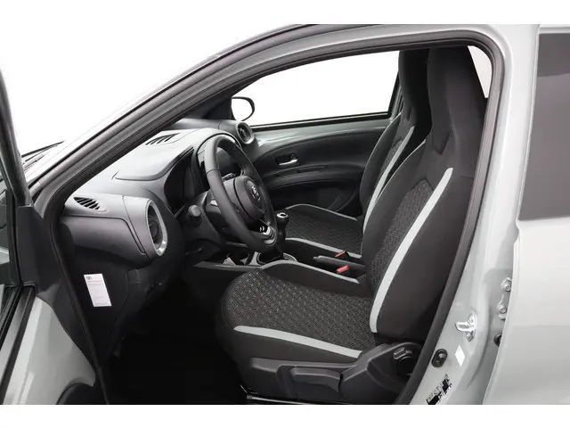 Toyota Aygo X 1.0 VVT-i MT Pulse 2025 Benzine 17