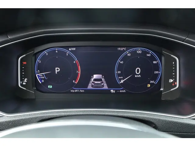 Volkswagen T-Roc 1.5 TSI 150 PK Sport (DSG) 2019 Benzine 13