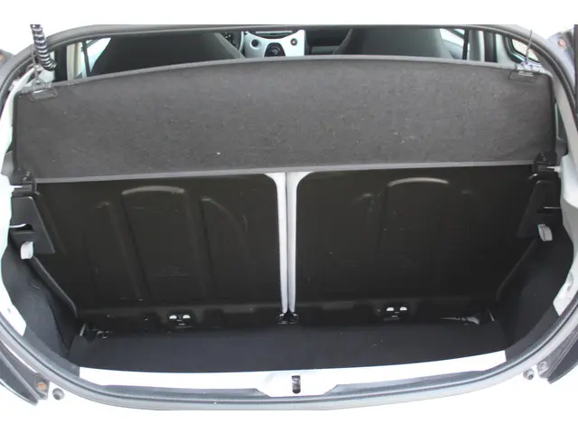 Toyota Aygo 1.0 VVT-i x-pure 2015 Benzine 8