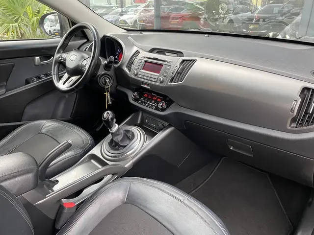 Kia Sportage 1.6 GDI X-ecutive Plus Pack 2012 Benzine 29