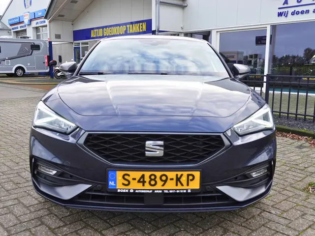 SEAT Leon 1.5 eTSI FR 150PK 2023 Hybride Benzine 13