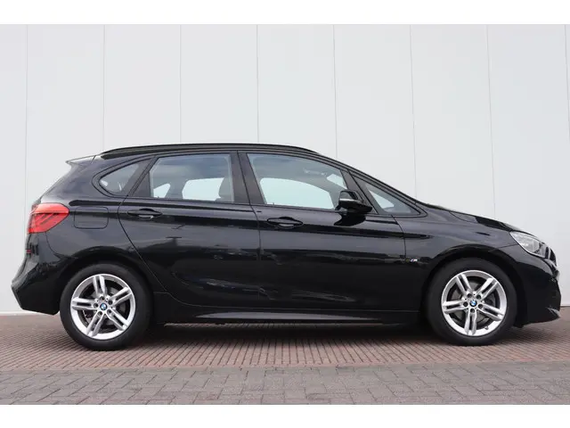 BMW 2 Serie Active Tourer 218i Executive 2019 Benzine 4