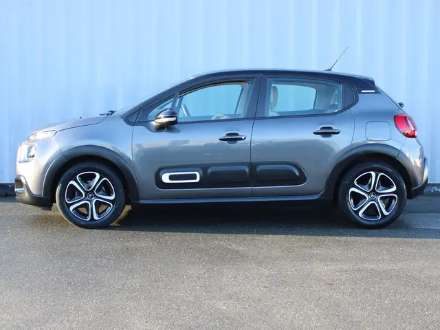 Citroën C3 1.2 PT SHINE 2022 Benzine 4