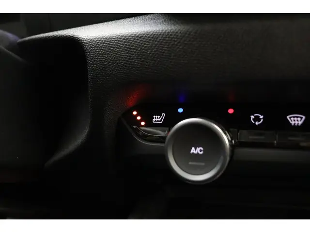 Citroën ë-C4 Feel Pack 50 kWh 2023 Elektrisch 26