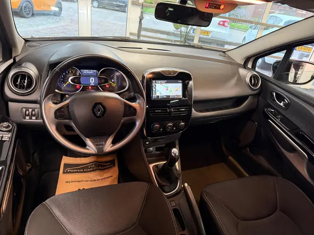 Renault Clio Estate 0.9 TCe Night&Day 2015 Benzine 14
