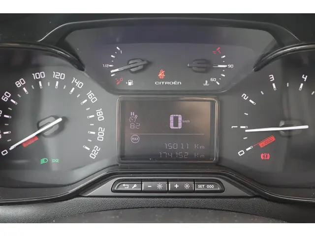 Citroën C3 1.2 PureTech Feel 105g 2017 Benzine 23