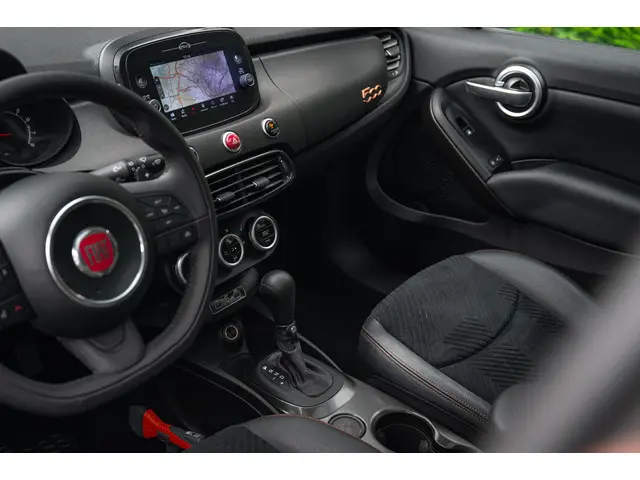 Fiat 500X Cross 1.4 Turbo MultiAir S-Design 2018 Benzine 17