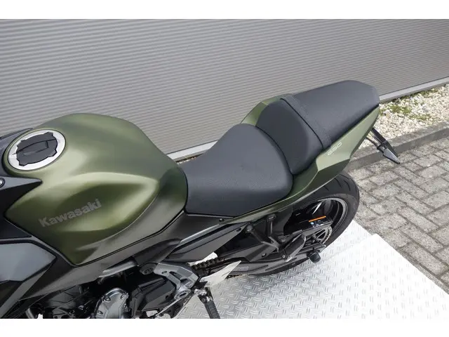 Kawasaki Z650 ABS 2018 Benzine 22