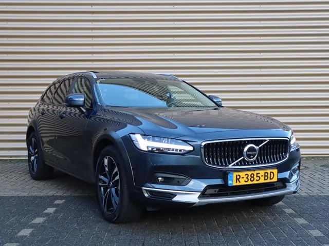 Volvo V90 Cross Country 2.0 B5 AWD Pro 2021 Benzine 15