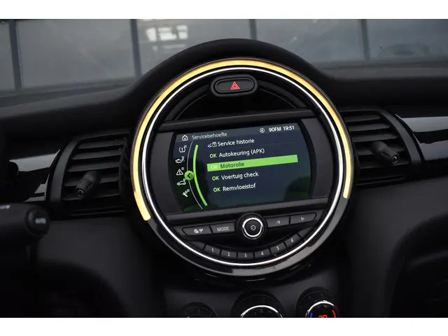 MINI Cooper Cabrio Mini 1.5 Facelift 2018 Benzine 14