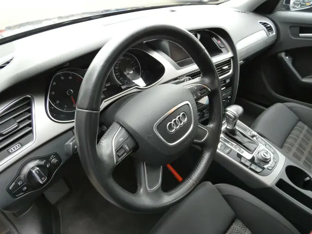 Audi A4 Avant HELAAS VERKOCHT!!! 2014 Benzine 31