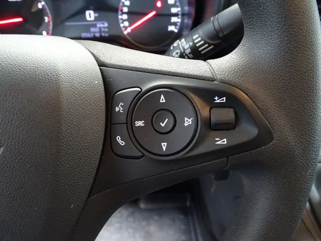 Opel Combo 1.5D L1H1 Edition 2022 Diesel 15