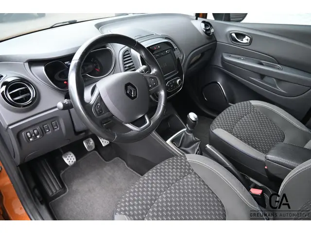 Renault Captur 1.3 TCe Version S 2019 Benzine 4