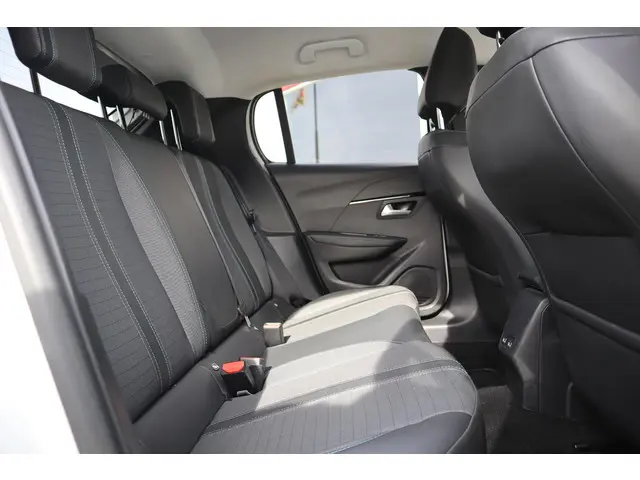 Peugeot 208 1.2 100PK BLUE LEASE ALLURE 2021 Benzine 15