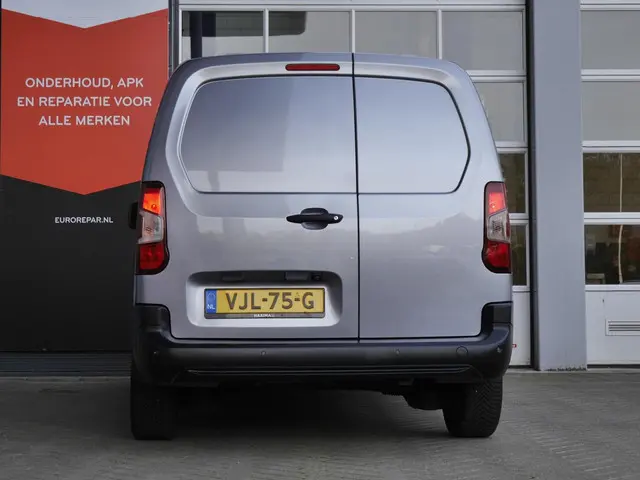 Peugeot Partner 1.5 BlueHDI Premium Long 2021 Diesel 4