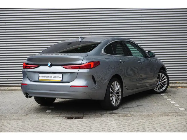 BMW 2 Serie Gran Coupé 218i 2022 Benzine 2