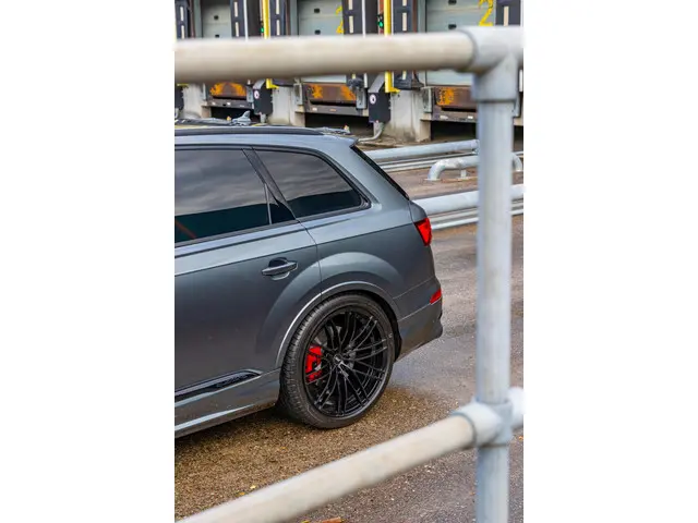 Audi SQ7 4.0 TFSI quattro ABT 7p 2024 Benzine 93
