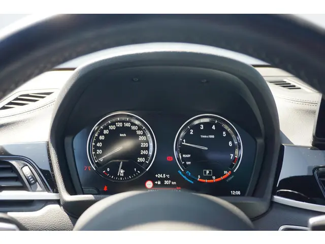 BMW X2 sDrive20i 2022 Benzine 14
