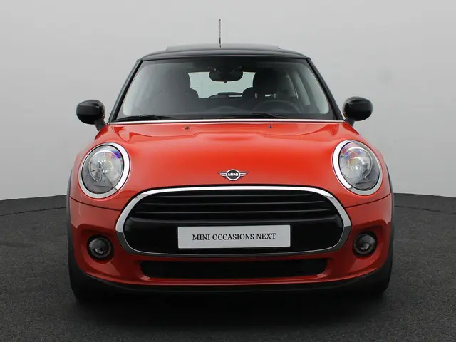 MINI 3-Deurs Cooper 2020 Benzine 3
