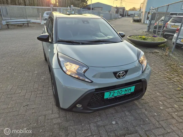 Toyota Aygo X 1.0 VVT-i MT Pulse 2024 Benzine 8