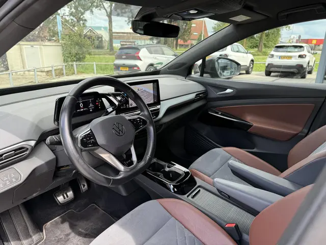 Volkswagen ID.4 Aut. First Edition 77kWh 2020 Elektrisch 11