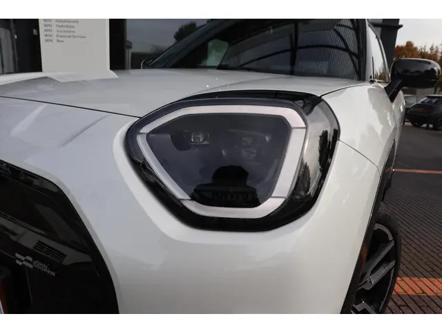 MINI Aceman E 2025 Elektrisch 7