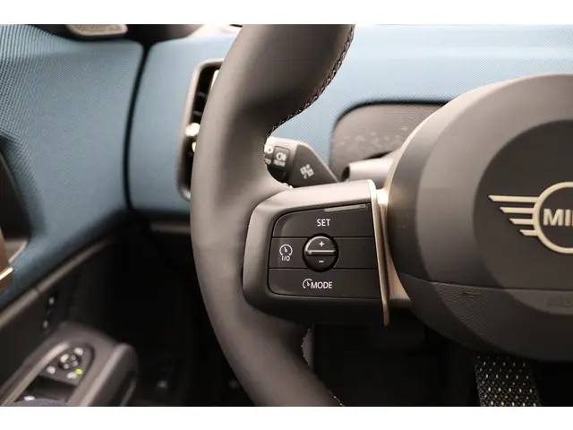 MINI Countryman SE ALL4 2025 Elektrisch 16