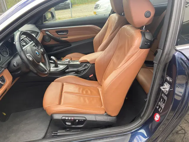 BMW 4 Serie Coupé 428i High Executive 2014 Benzine 6