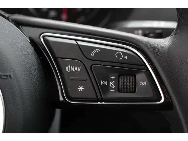 Audi Q2 35 TFSI 150pk S-tronic Prestige 2022 Benzine 18