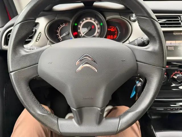 Citroën C3 1.0 PureTech Attraction 2016 Benzine 12