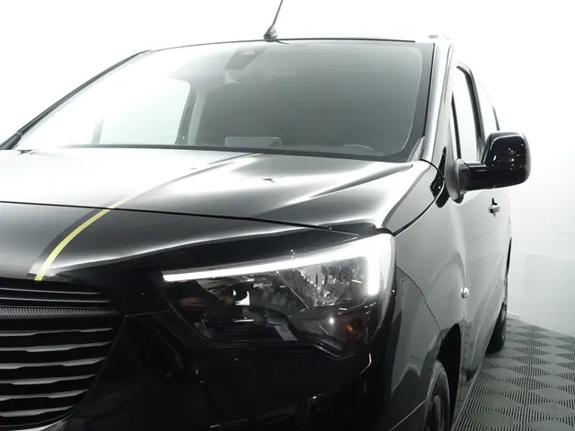 Opel Combo 1.5D Euro 6 L2 Sport Edition- 2019 Diesel 29