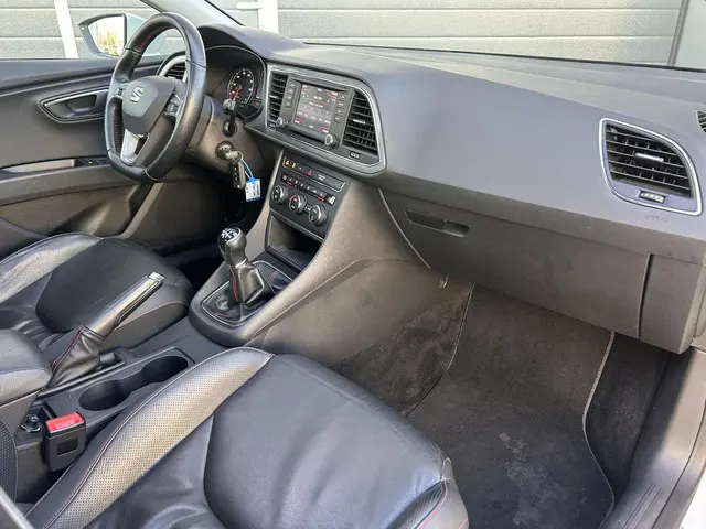 SEAT Leon 1.4 EcoTSI FR 2015 Benzine 13