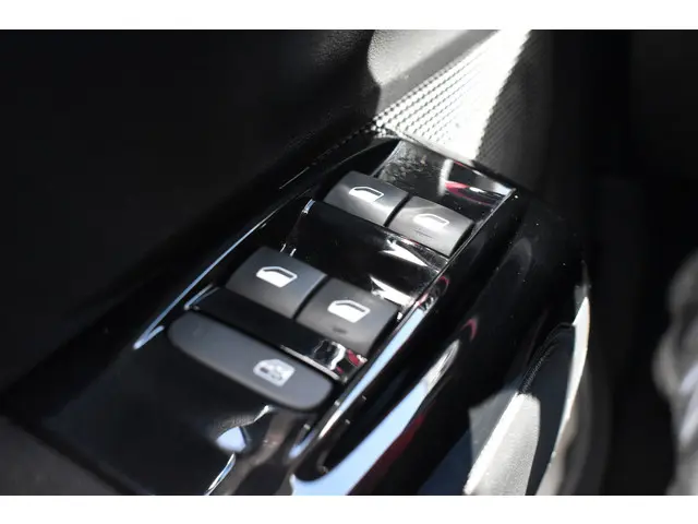 Citroën C3 PureTech 82 ELLE 2018 Benzine 16