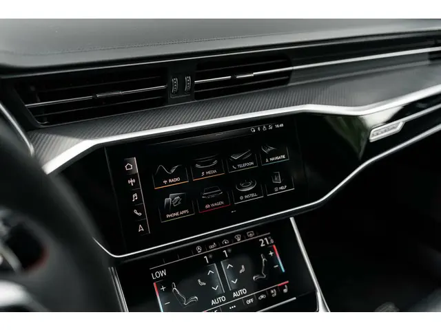 Audi RS6 A6 Avant TFSI quattro 2019 Benzine 47
