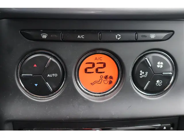 Citroën DS3 1.4 e-HDi Chic 2012 Diesel 7