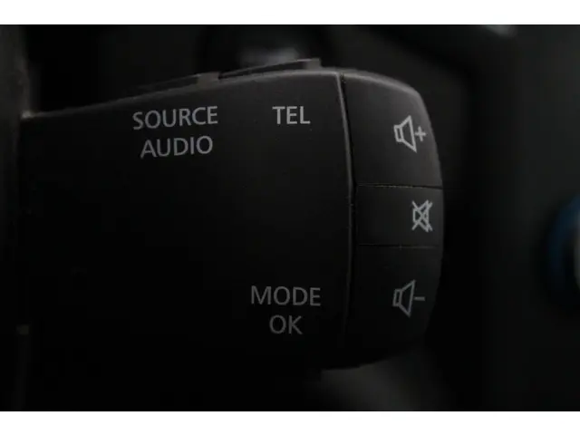 Renault Mégane Estate 1.2 TCe Limited//Navi!! 2018 Benzine 13