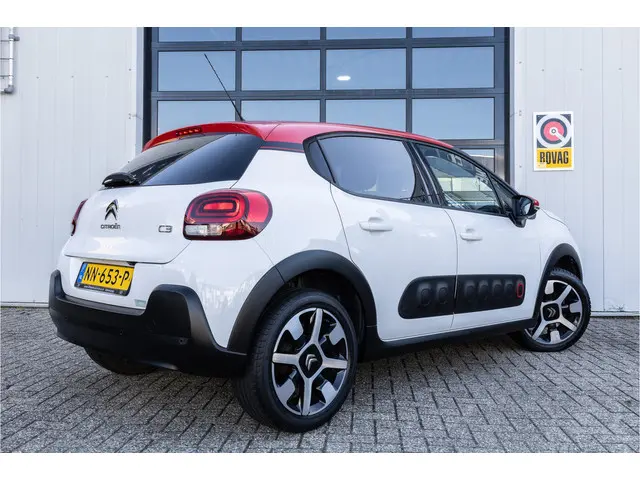 Citroën C3 1.2 PureTech Shine 2017 Benzine 3