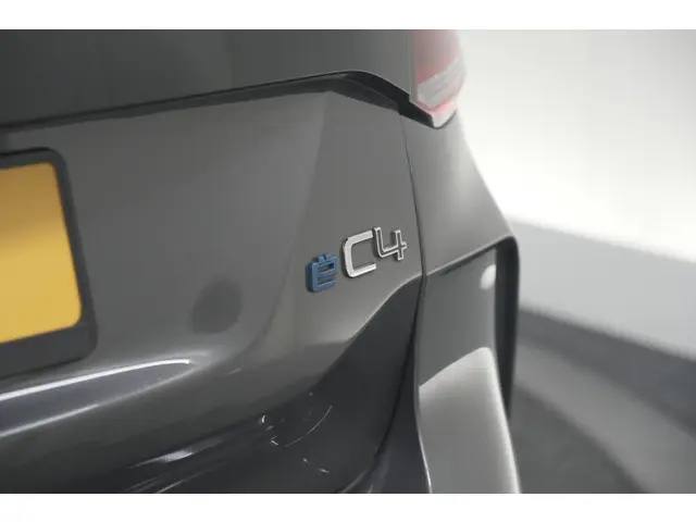 Citroën ë-C4 Shine 50 kWh 2022 Elektrisch 27