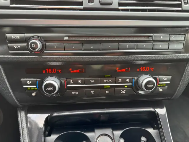 BMW 5 Serie 520i High Executive AUTOMAAT!! 2015 Benzine 14