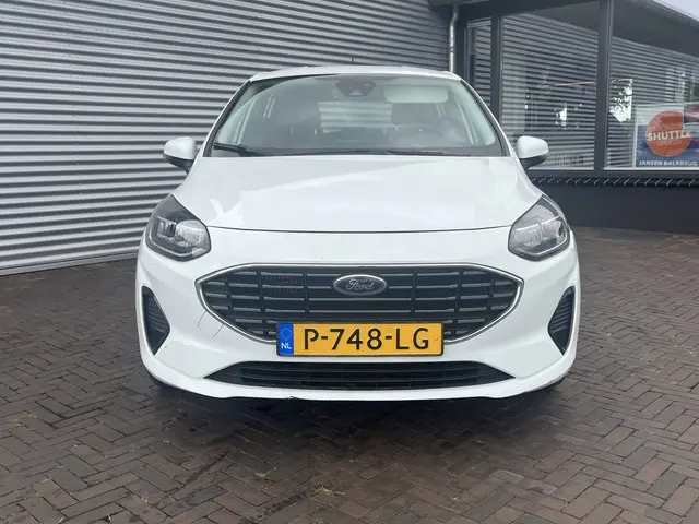 Ford Fiesta 1.0 EcoBoost Titanium 2022 Benzine 2