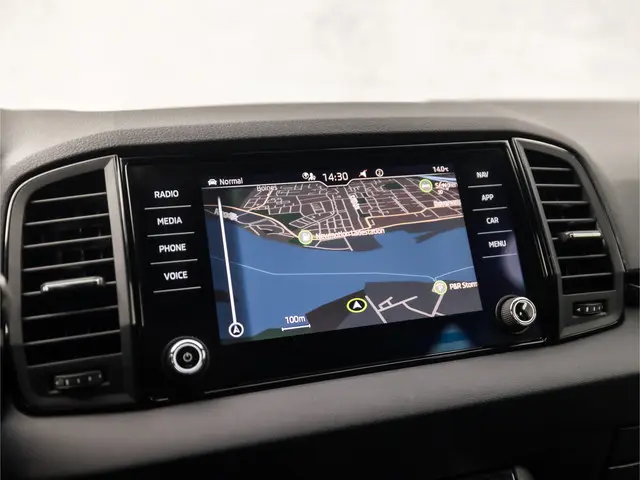 Škoda Karoq 1.5 TSI ACT Sportline 2021 Benzine 26