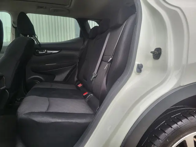 Nissan QASHQAI 1.2 Connect Edition 2014 Benzine 10