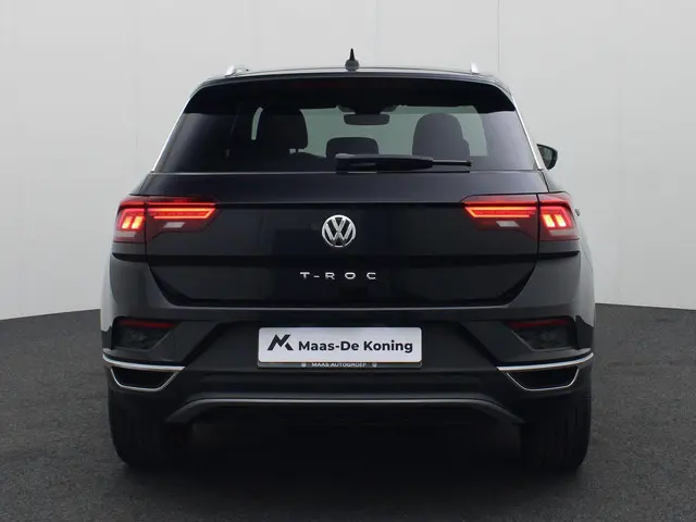 Volkswagen T-Roc 1.5TSI/150PK Sport 2020 Benzine 30