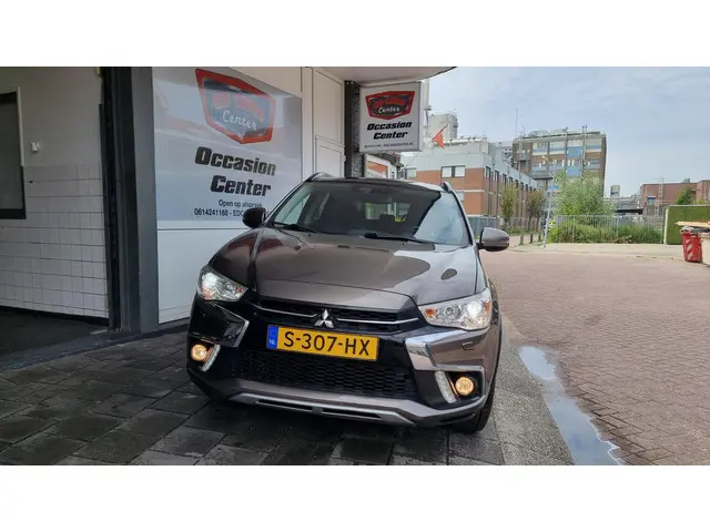 Mitsubishi ASX 1.6 Cleartec Connect Pro+ 2018 Benzine 4