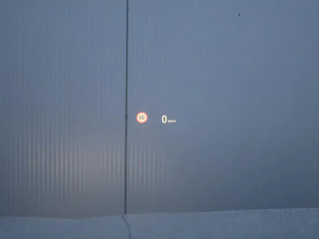 BMW X1 sDrive18i Business Edition Plus 2021 Benzine 25