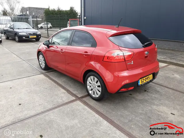 Kia Rio 1.4 CVVT ExecutiveLine 2014 Benzine 9