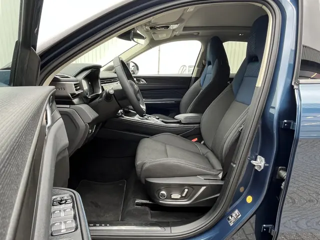 Lynk & Co 01 1.5 2023 Hybride Benzine 20