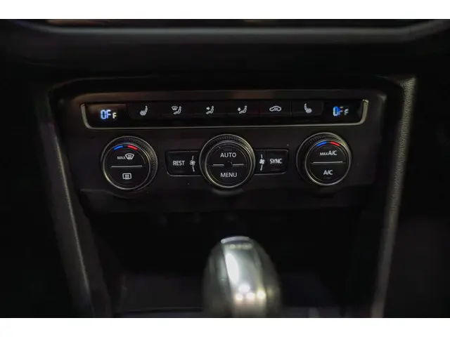 Volkswagen Tiguan 2.0 TSI 4Motion Highline 2017 Benzine 15